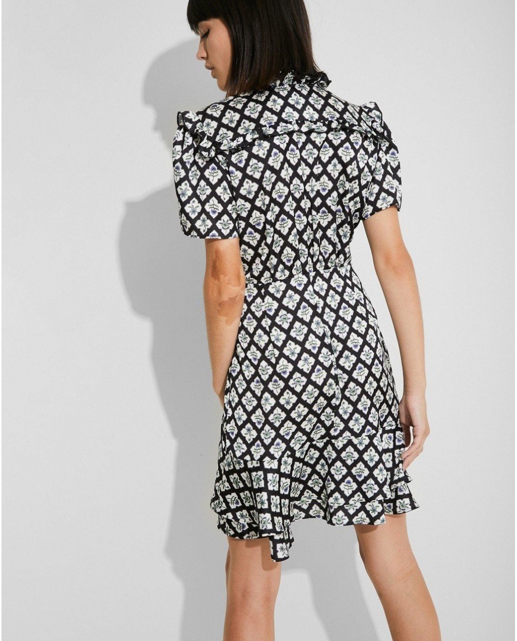 VESTIDO JULIANE VOLANTES