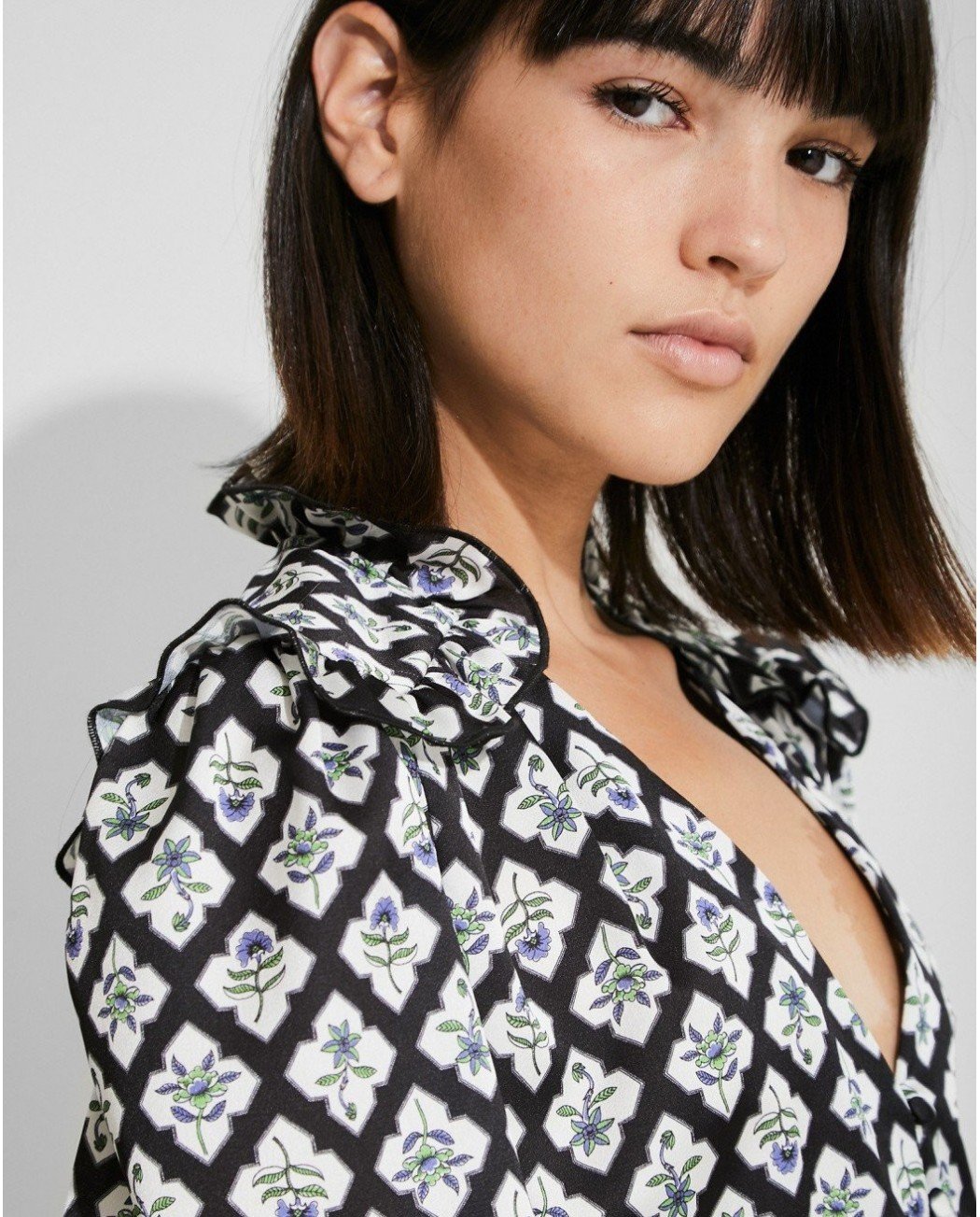 VESTIDO JULIANE VOLANTES