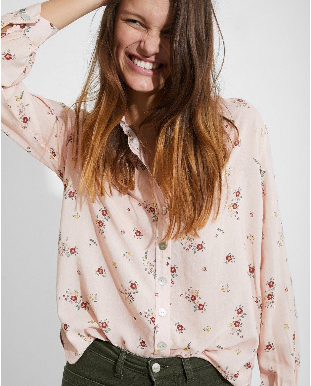 BLUSA CUELLO MAO JANETHA