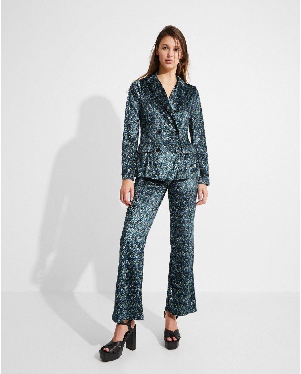 PANTALÓN ATERCIOPELADO VOUS