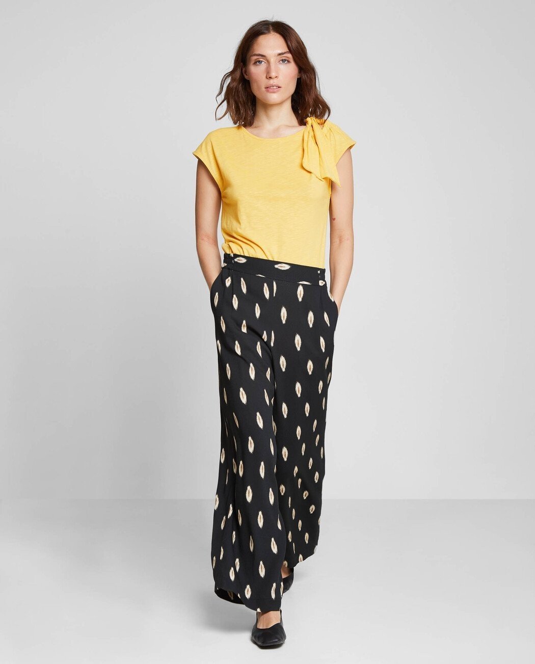 PANTALÓN FLUIDO ESTAMPADO